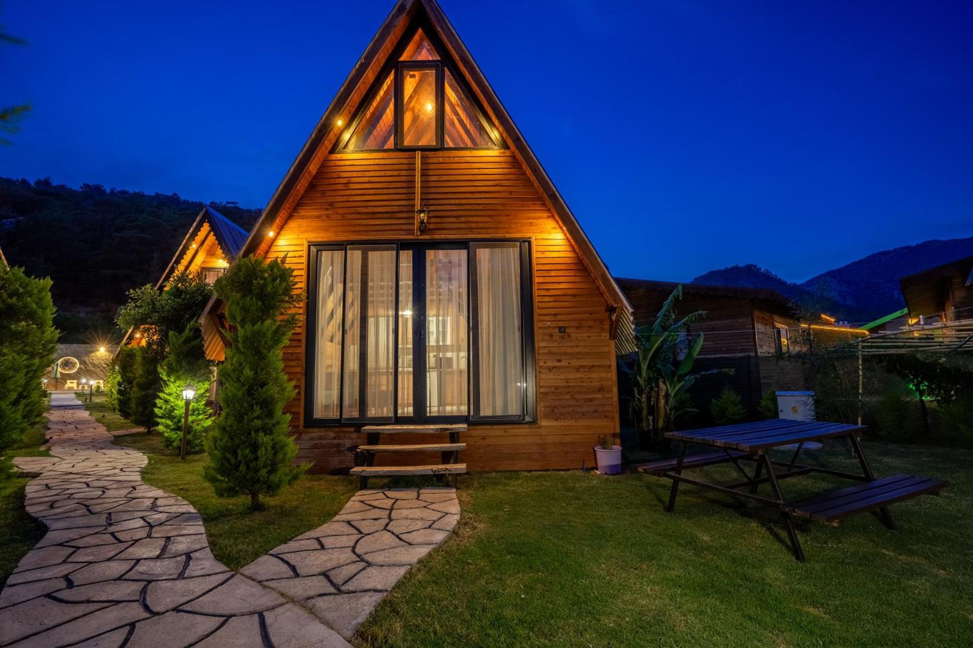 Karaoez Sapphire Bungalows Kumluca Экстерьер фото